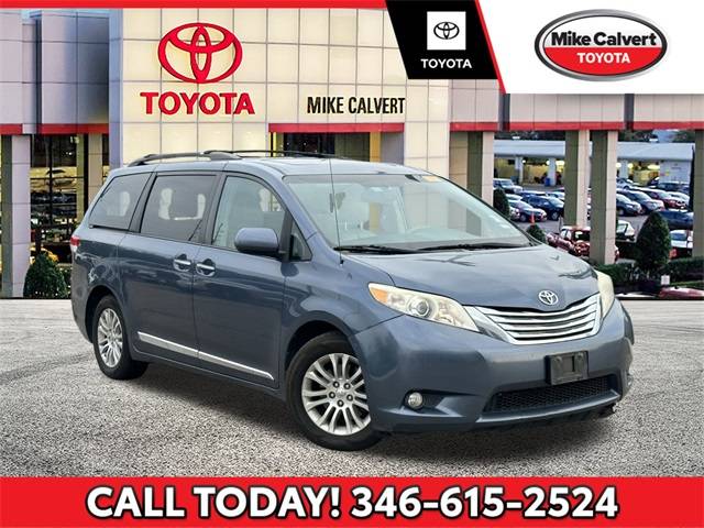 2014 Toyota Sienna XLE — Minivan — 139,970 mi — Houston, TX