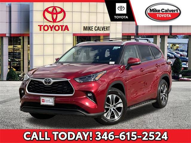 2025 Toyota Highlander XLE — SUV — 8,309 mi — Houston, TX