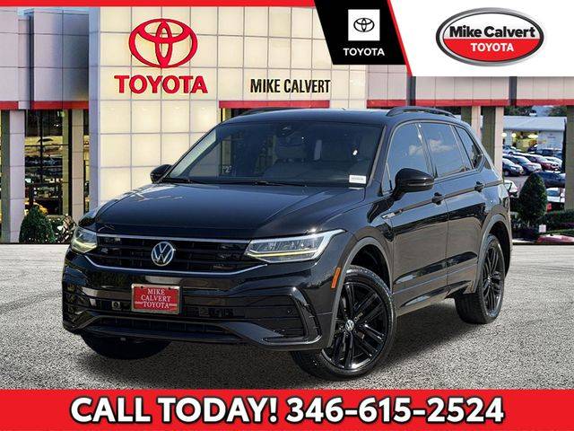 2022 Volkswagen Tiguan SE R-Line Black