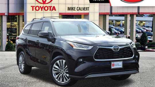 2023 Toyota Highlander Platinum — SUV — 17,480 mi — Houston, TX