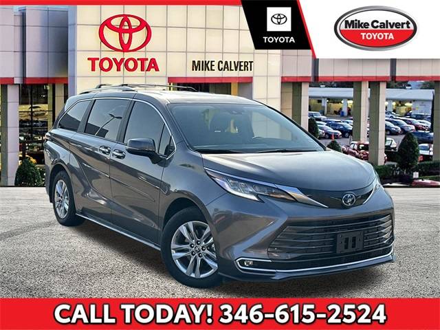 2024 Toyota Sienna Limited — Minivan — 3,170 mi — Houston, TX