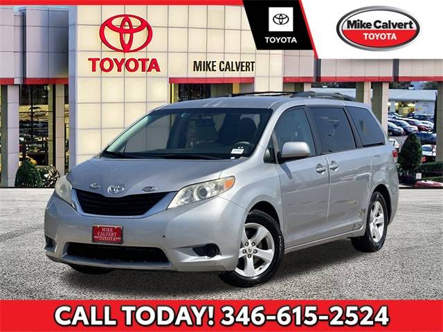 2012 Toyota Sienna LE — Minivan — 165,621 mi — Houston, TX