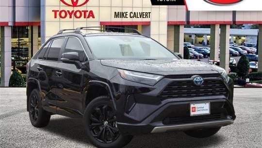 2023 Toyota RAV4 Hybrid SE — SUV — 13,746 mi — Houston, TX