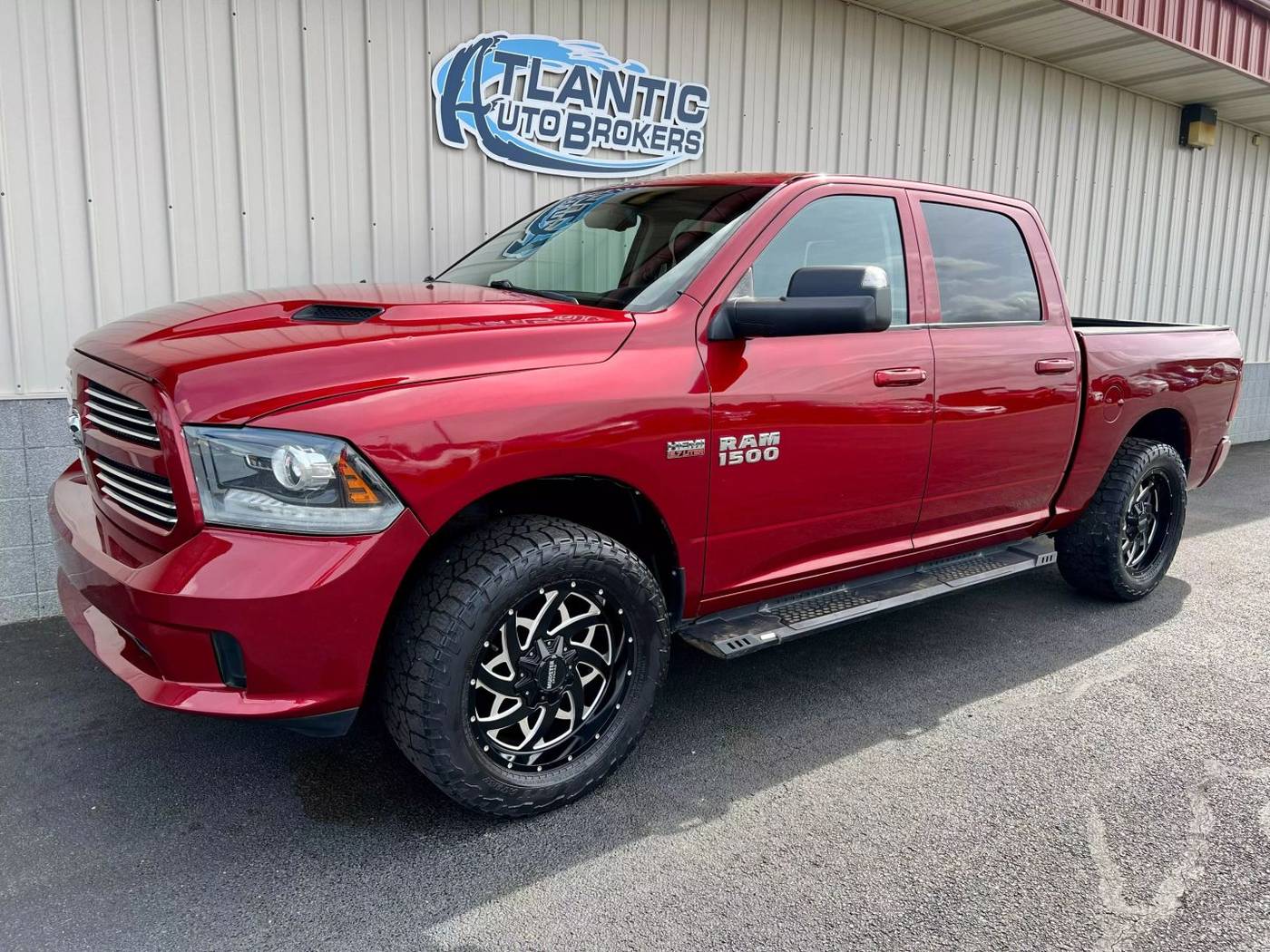 2013 Ram 1500 Sport — Pickup Truck — 133,387 mi — Harrington, DE
