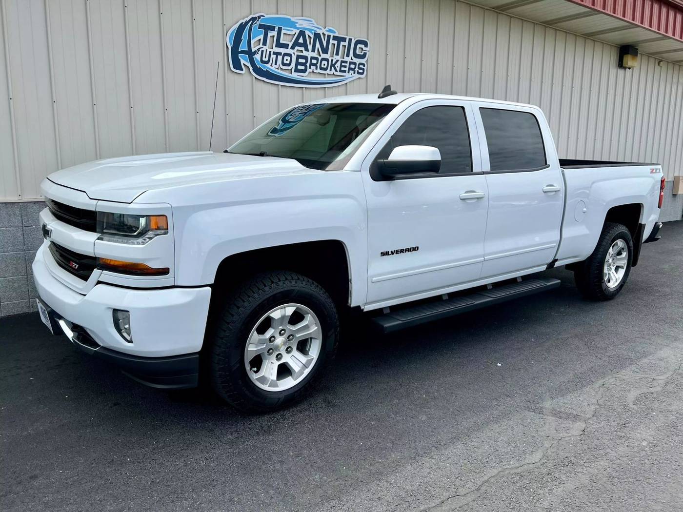 2017 Chevrolet Silverado 1500 LT — Pickup Truck — 102,595 mi — Harrington, DE