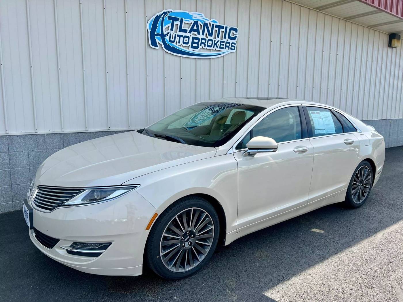 2014 Lincoln MKZ Hybrid — Sedan — 62,961 mi — Harrington, DE