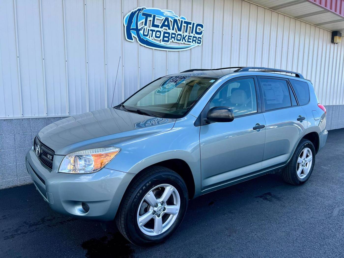 2007 Toyota RAV4 Base V6 — SUV — 180,695 mi — Harrington, DE
