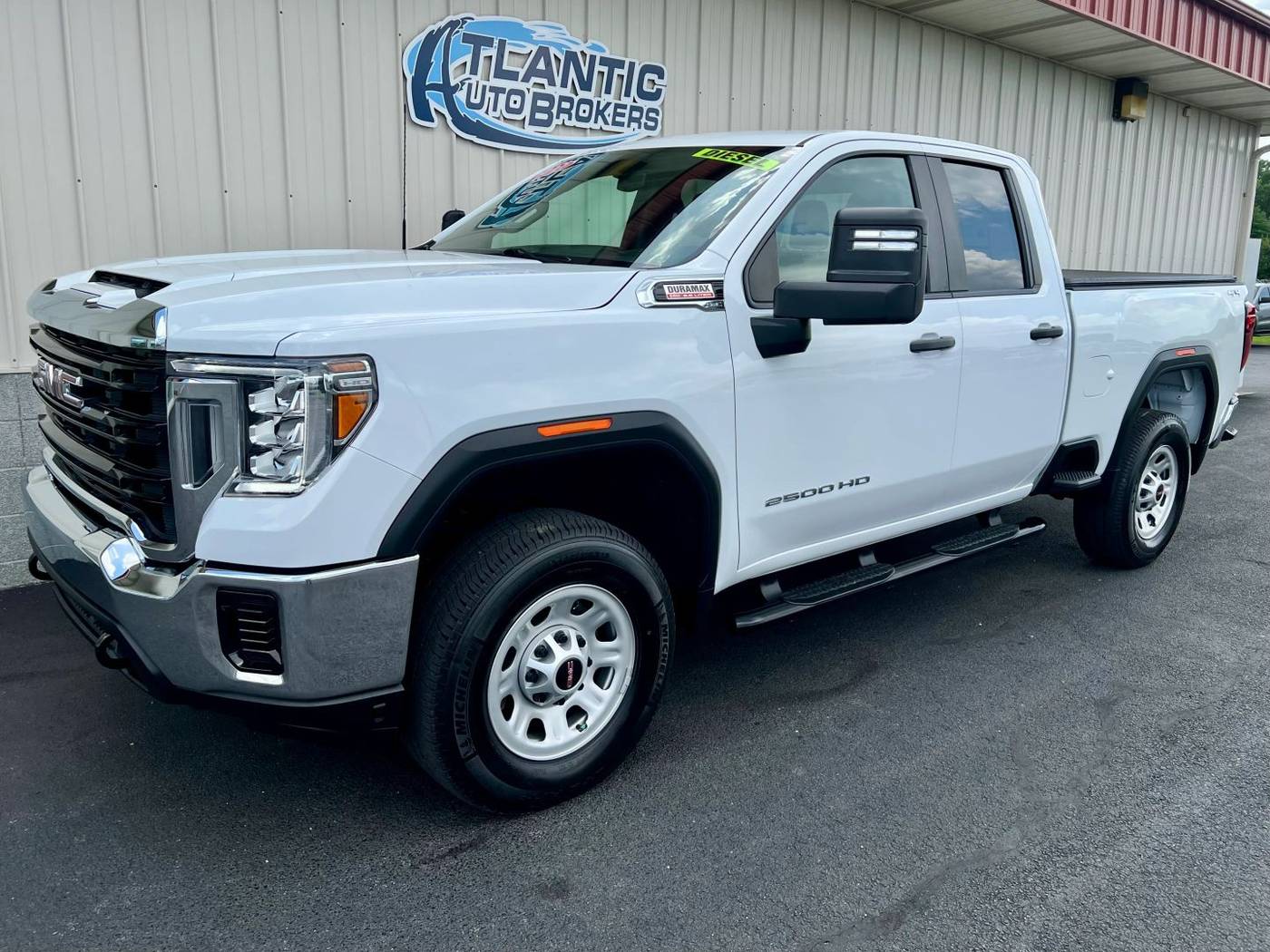 2022 GMC Sierra 2500HD Pro — Pickup Truck — 18,796 mi — Harrington, DE