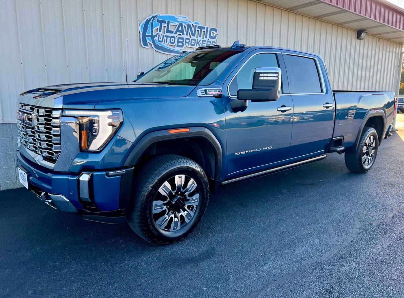 2024 GMC Sierra 2500HD Denali — Pickup Truck — 28,925 mi — Harrington, DE