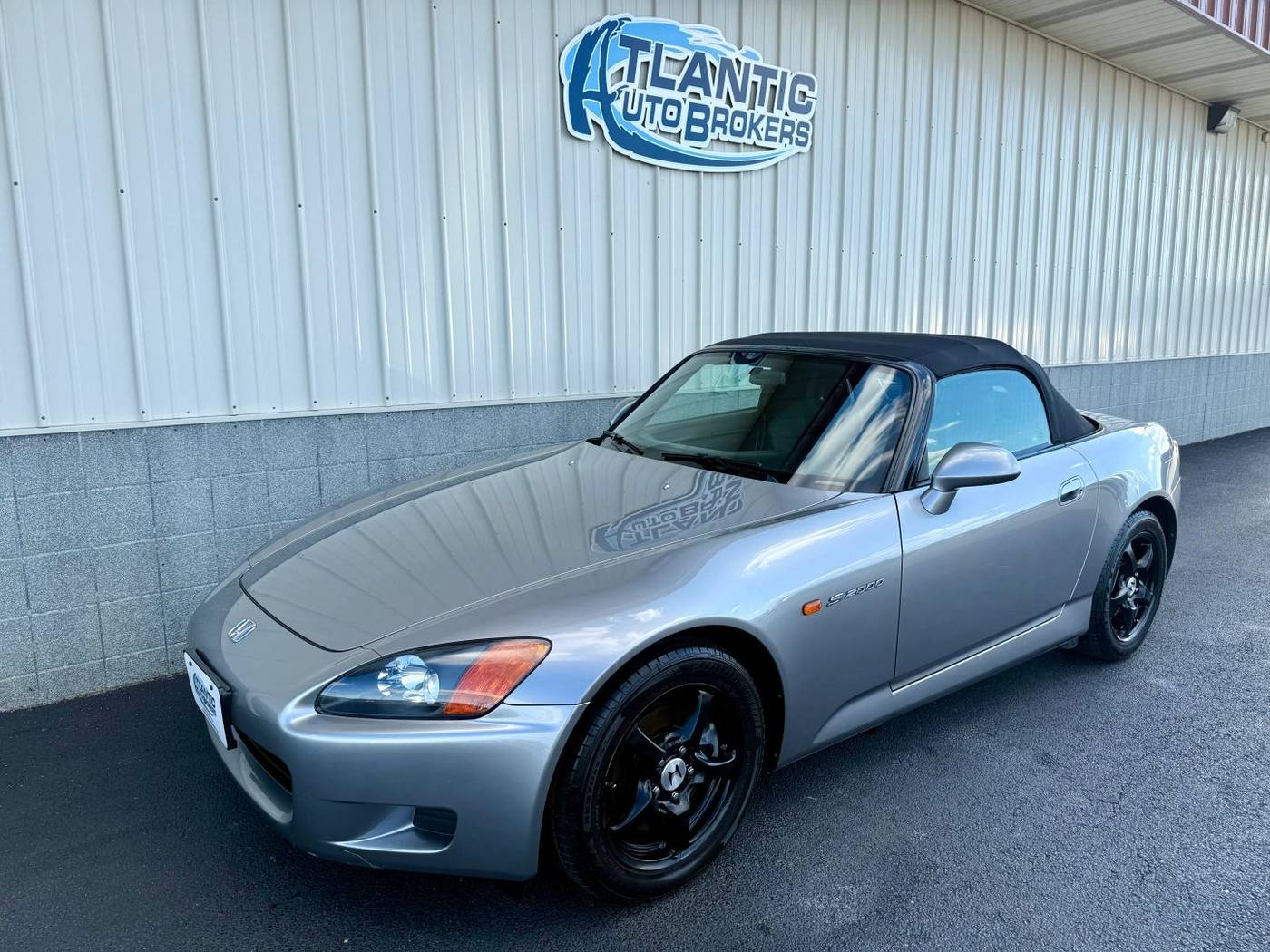 2003 Honda S2000 Base — Convertible — 57,592 mi — Harrington, DE