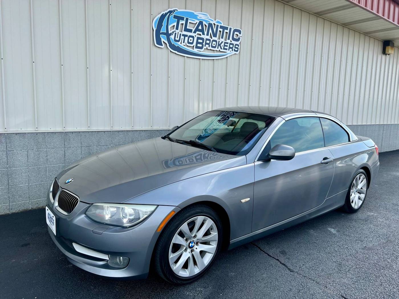 2011 BMW 3 Series 328i — Convertible — 126,911 mi — Harrington, DE
