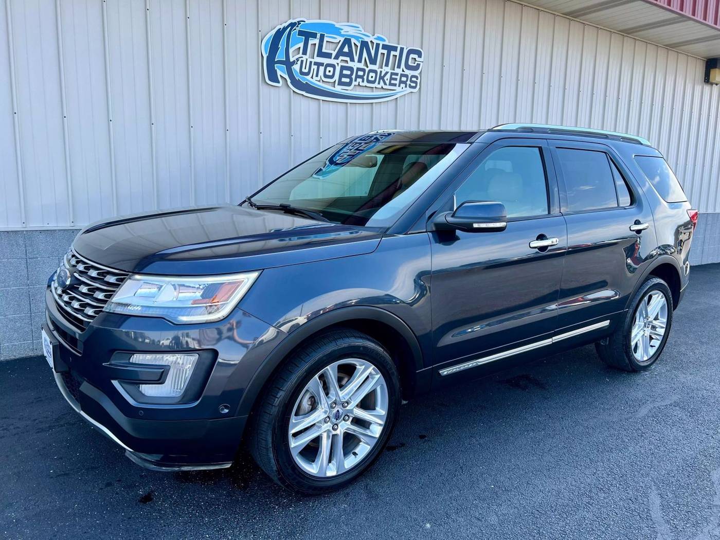 2017 Ford Explorer Limited — SUV — 90,784 mi — Harrington, DE