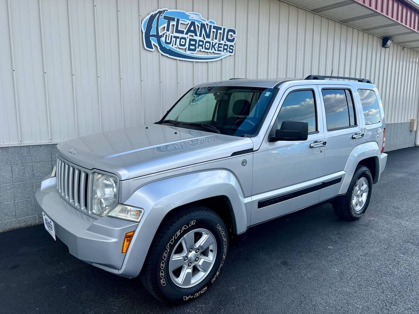 2012 Jeep Liberty Sport — SUV — 93,187 mi — Harrington, DE