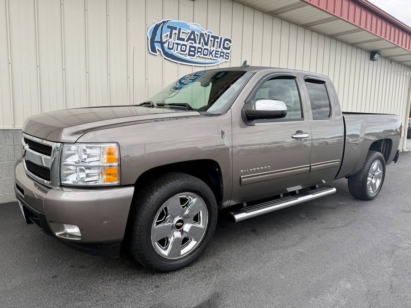 2011 Chevrolet Silverado 1500 LTZ — Pickup Truck — 99,408 mi — Harrington, DE