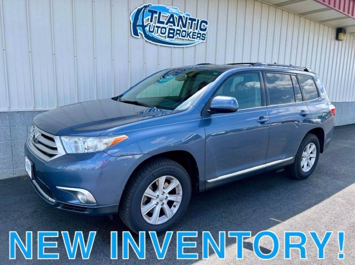 2012 Toyota Highlander SE V6 — SUV — 153,080 mi — Harrington, DE