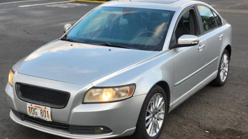 2010 Volvo S40 2.4 — Sedan — 105,131 mi — Honolulu, HI