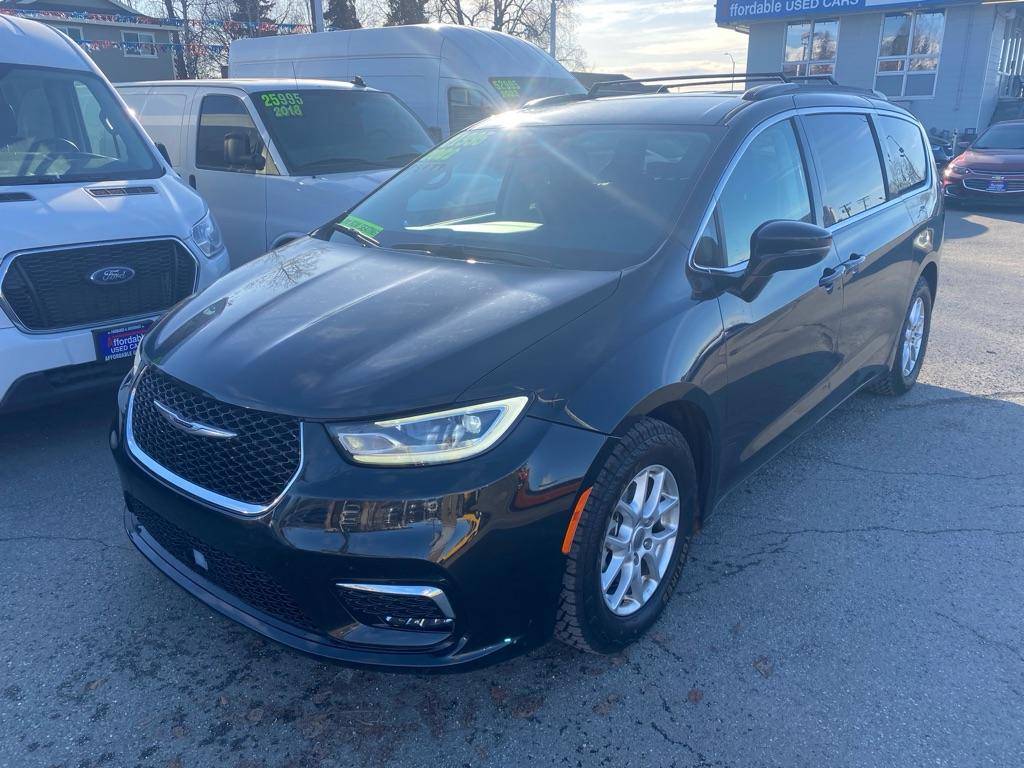 2022 Chrysler Pacifica Touring L — Minivan — 73,199 mi — Anchorage, AK