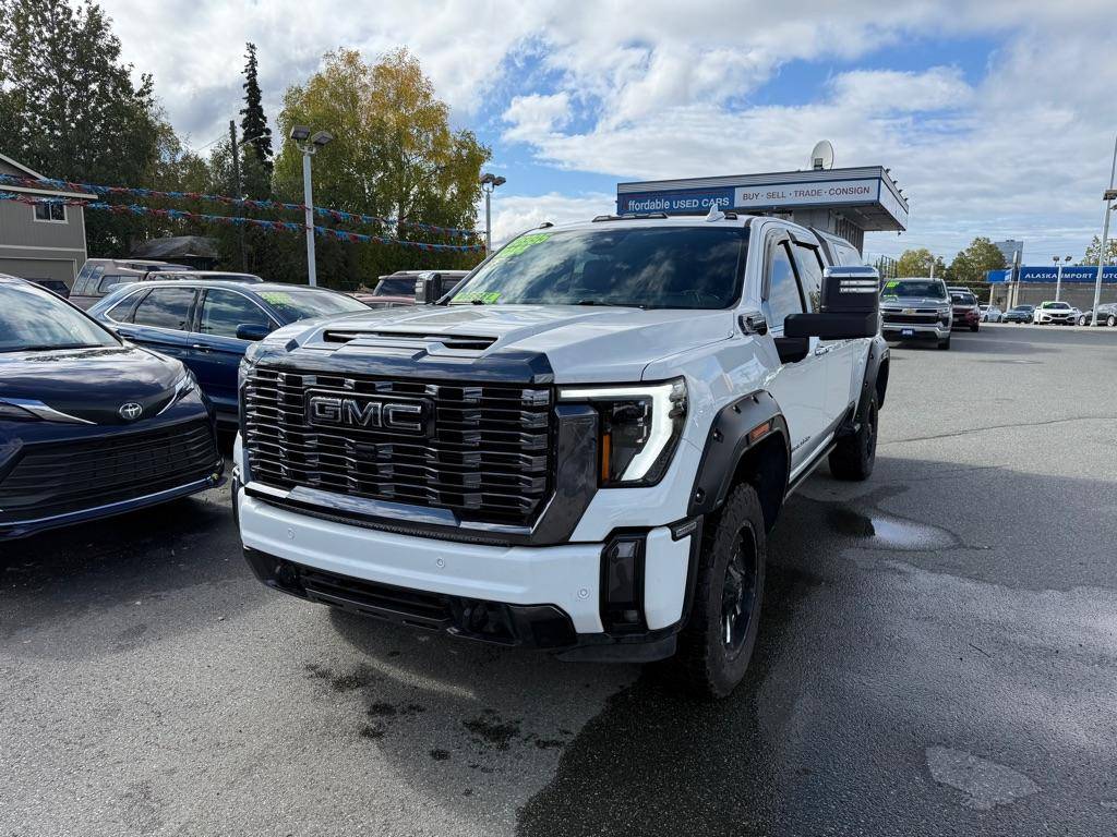 2024 GMC Sierra 2500HD Denali Ultimate — Pickup Truck — 43,392 mi — Anchorage, AK