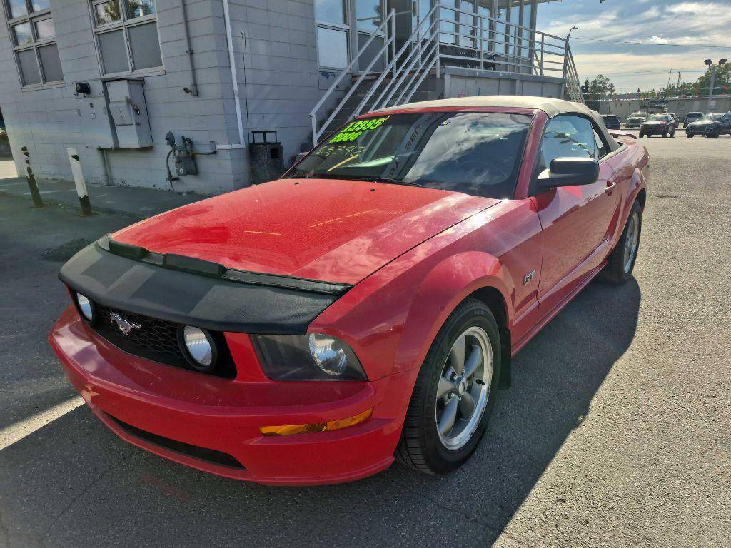 2006 Ford Mustang GT Deluxe