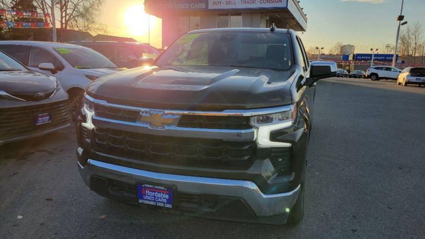 2023 Chevrolet Silverado 1500 LT — Pickup Truck — 4,304 mi — Anchorage, AK