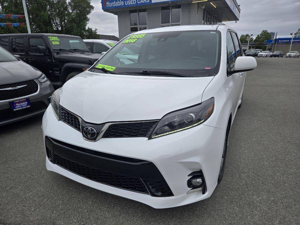 2018 Toyota Sienna SE — Minivan — 59,911 mi — Anchorage, AK