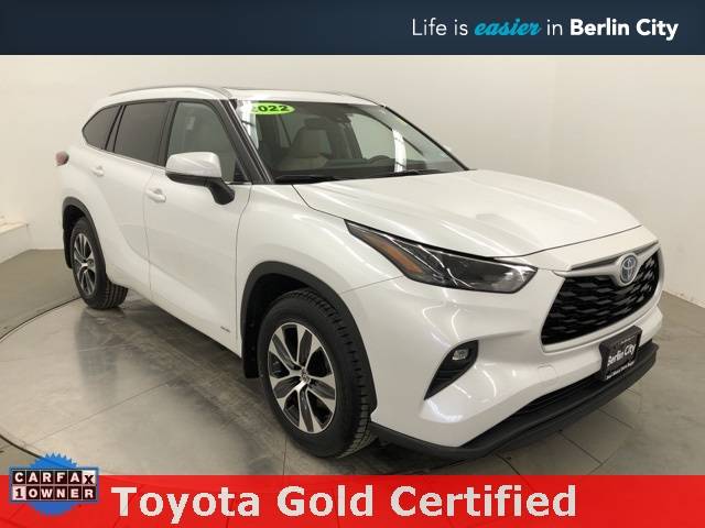 2022 Toyota Highlander Hybrid XLE — SUV — 34,399 mi — Gorham, NH