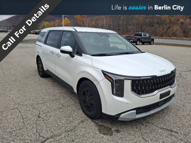 2025 Kia Carnival LXS — Minivan — 15,301 mi — Gorham, NH