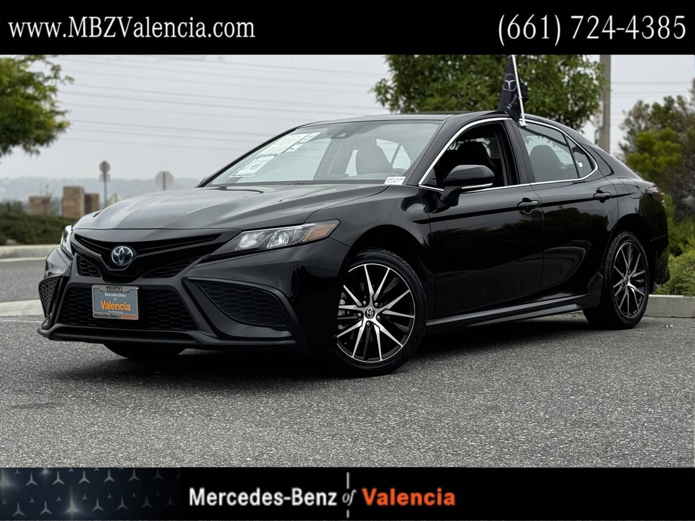 2024 Toyota Camry Hybrid SE — Sedan — 40,566 mi — Valencia, CA