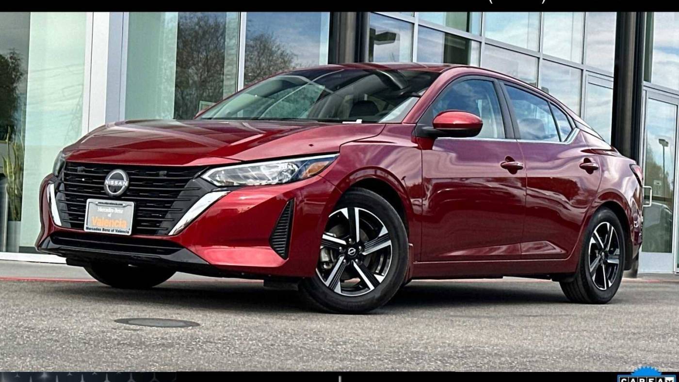 2024 Nissan Sentra SV — Sedan — 8,325 mi — Valencia, CA