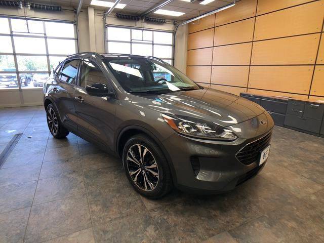 2022 Ford Escape SE — SUV — 28,741 mi — Des Moines, IA