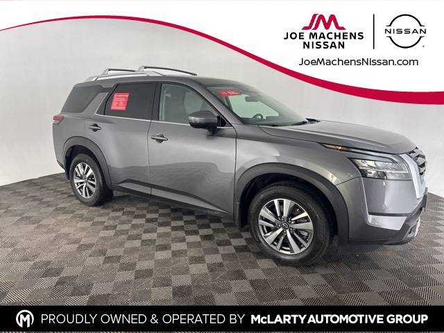 2023 Nissan Pathfinder SL — SUV — 36,170 mi — Columbia, MO