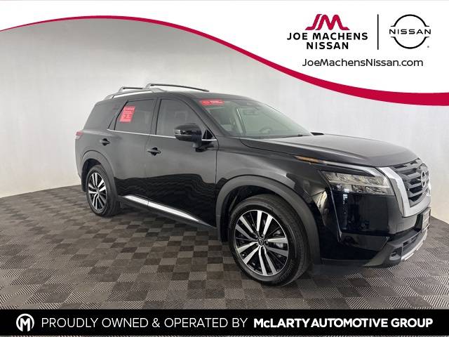 2024 Nissan Pathfinder Platinum — SUV — 3,887 mi — Columbia, MO
