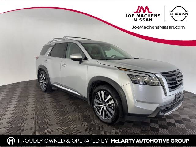 2022 Nissan Pathfinder Platinum — SUV — 57,161 mi — Columbia, MO