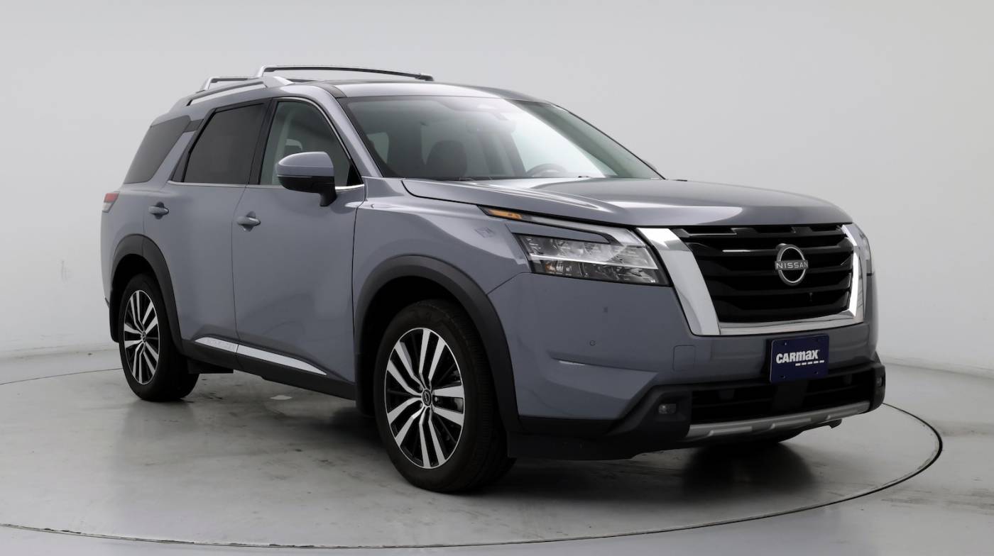 2023 Nissan Pathfinder Platinum — SUV — 13,653 mi — Las Vegas, NV