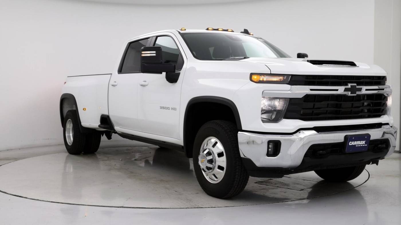 2024 Chevrolet Silverado 3500HD LT — Pickup Truck — 11,534 mi — Las Vegas, NV
