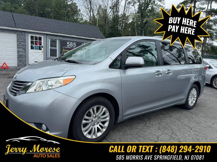 2013 Toyota Sienna XLE — Minivan — 139,196 mi — Springfield, NJ