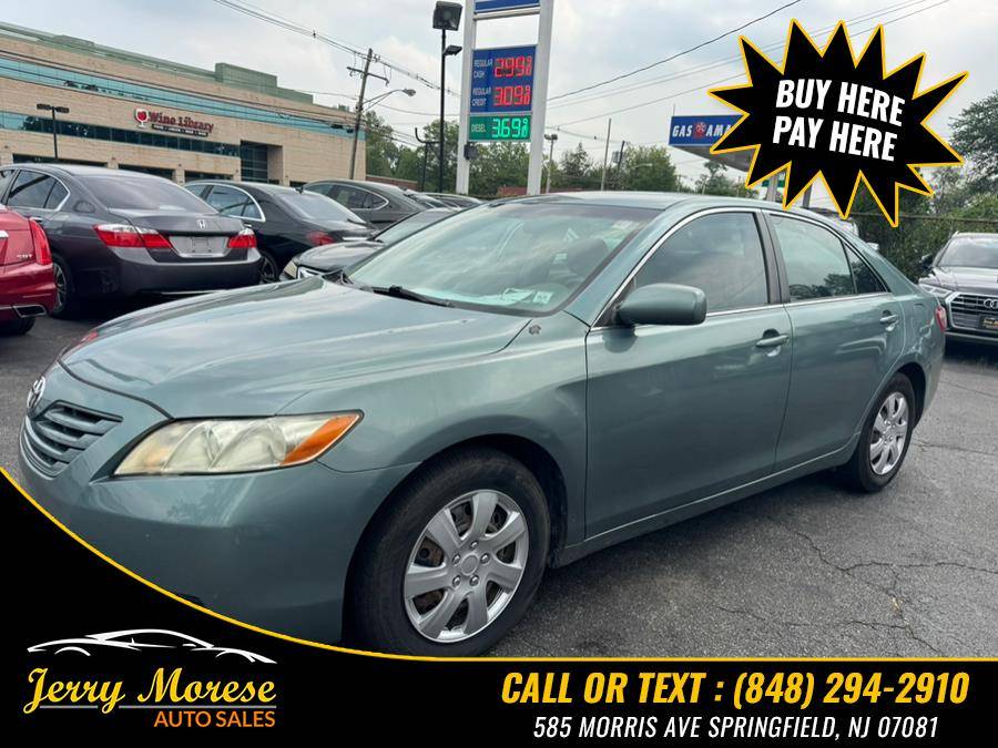 2009 Toyota Camry XLE V6 — Sedan — 97,908 mi — Springfield, NJ