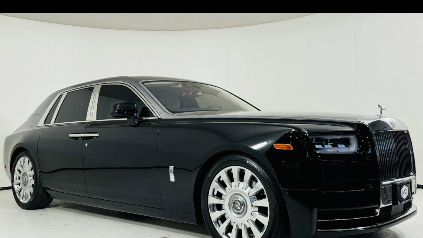 2022 Rolls-Royce Phantom
