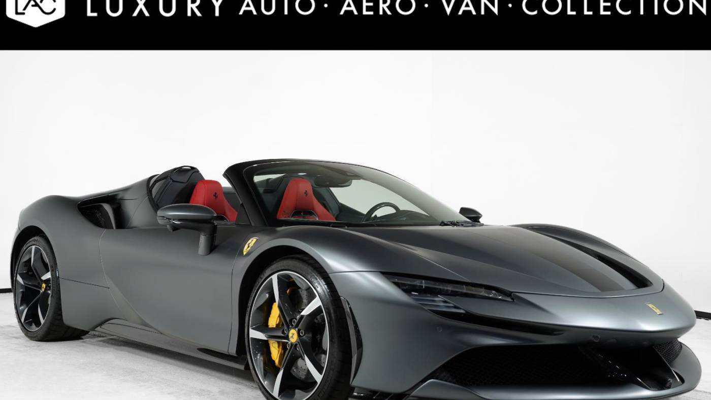 2022 Ferrari SF90 Spider Base