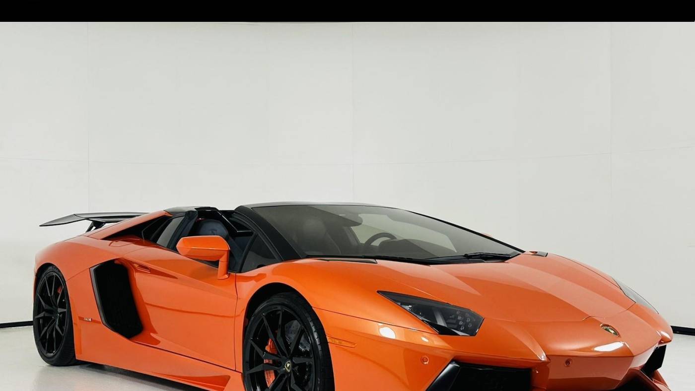 2014 Lamborghini Aventador LP 700-4