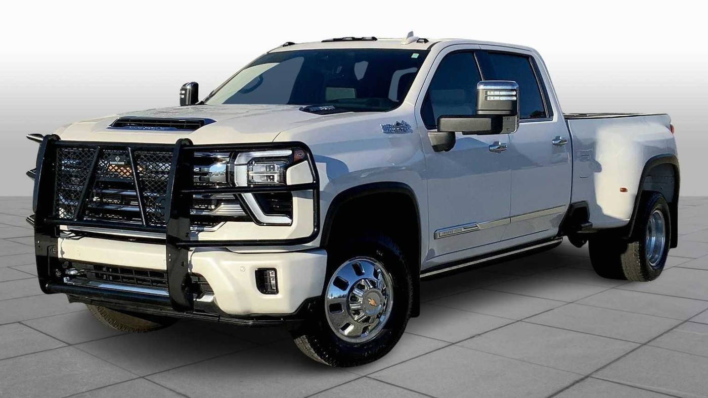2024 Chevrolet Silverado 3500HD High Country — Pickup Truck — 39,907 mi — Columbus, GA