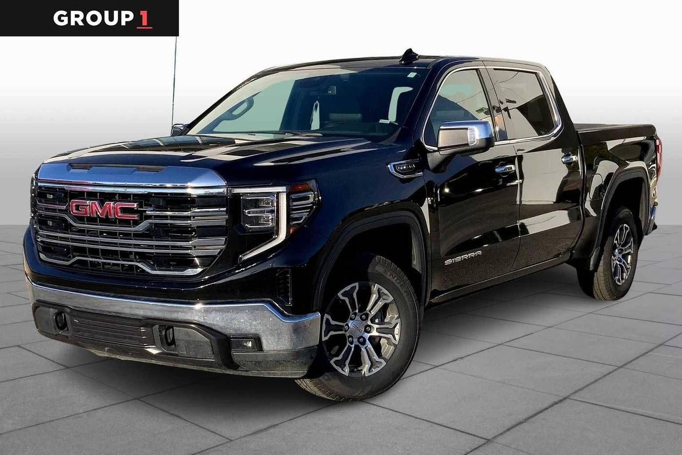 2025 GMC Sierra 1500 SLT — Pickup Truck — 43,452 mi — Columbus, GA