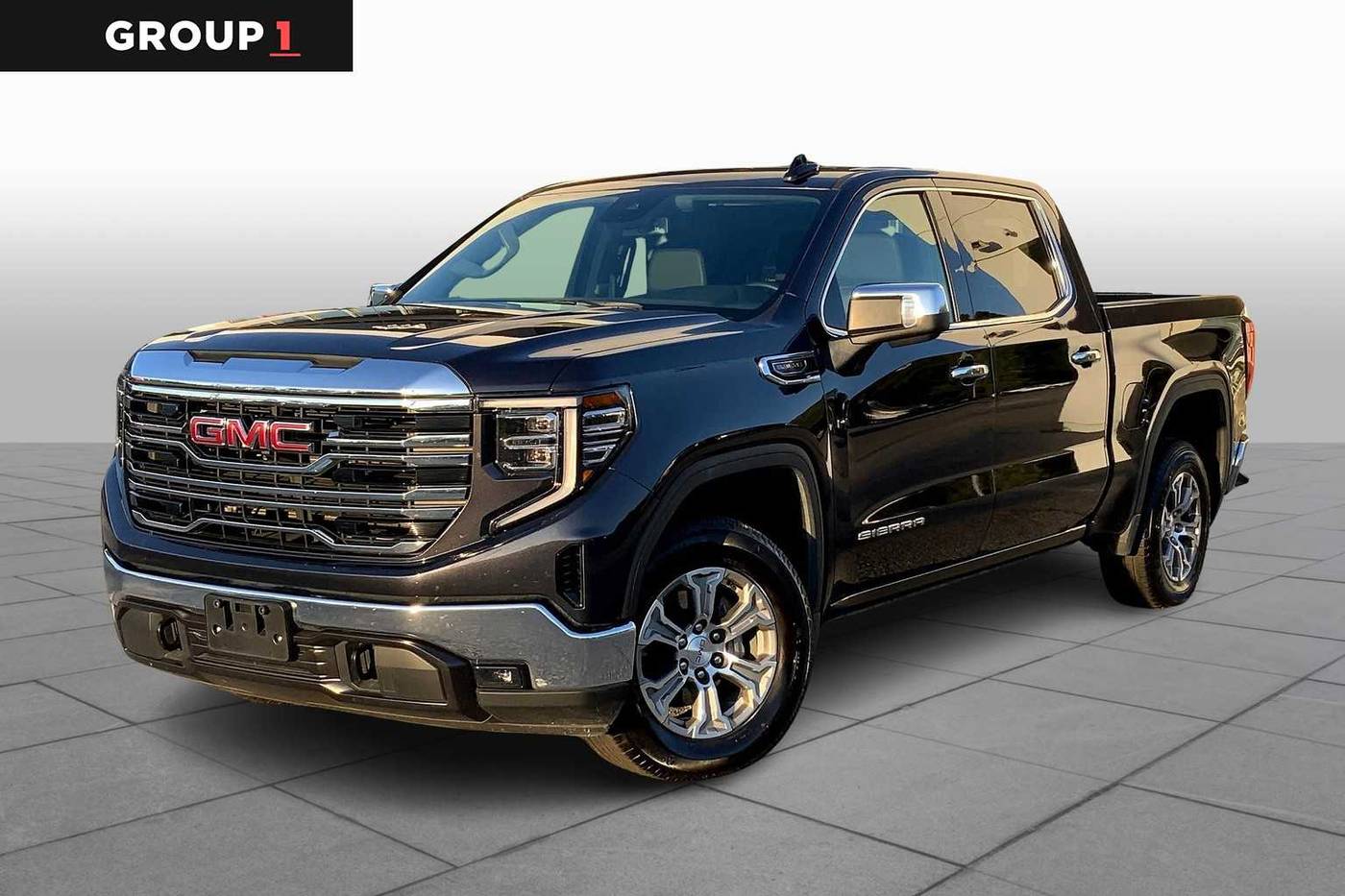 2025 GMC Sierra 1500 SLT — Pickup Truck — 30,098 mi — Columbus, GA