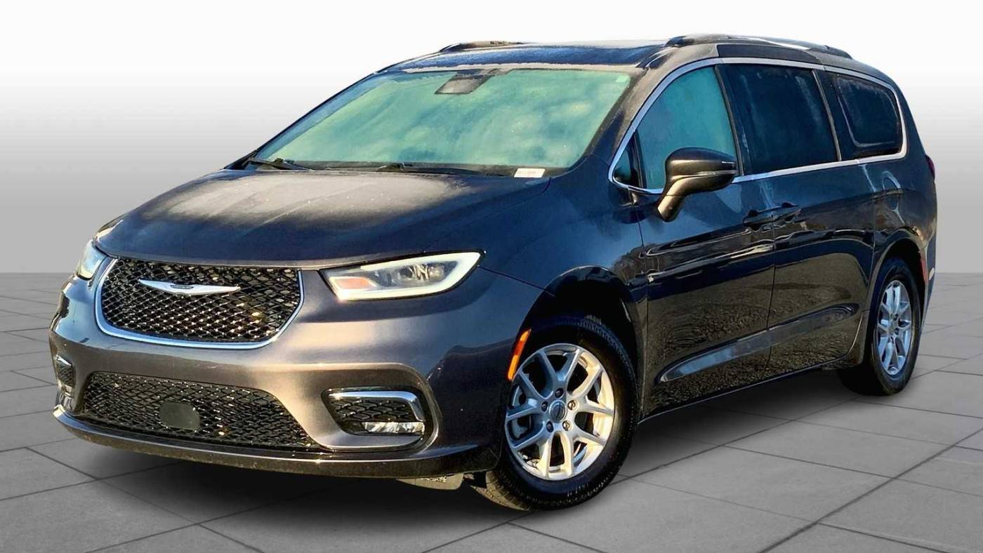 2022 Chrysler Pacifica Touring L — Minivan — 67,896 mi — Columbus, GA