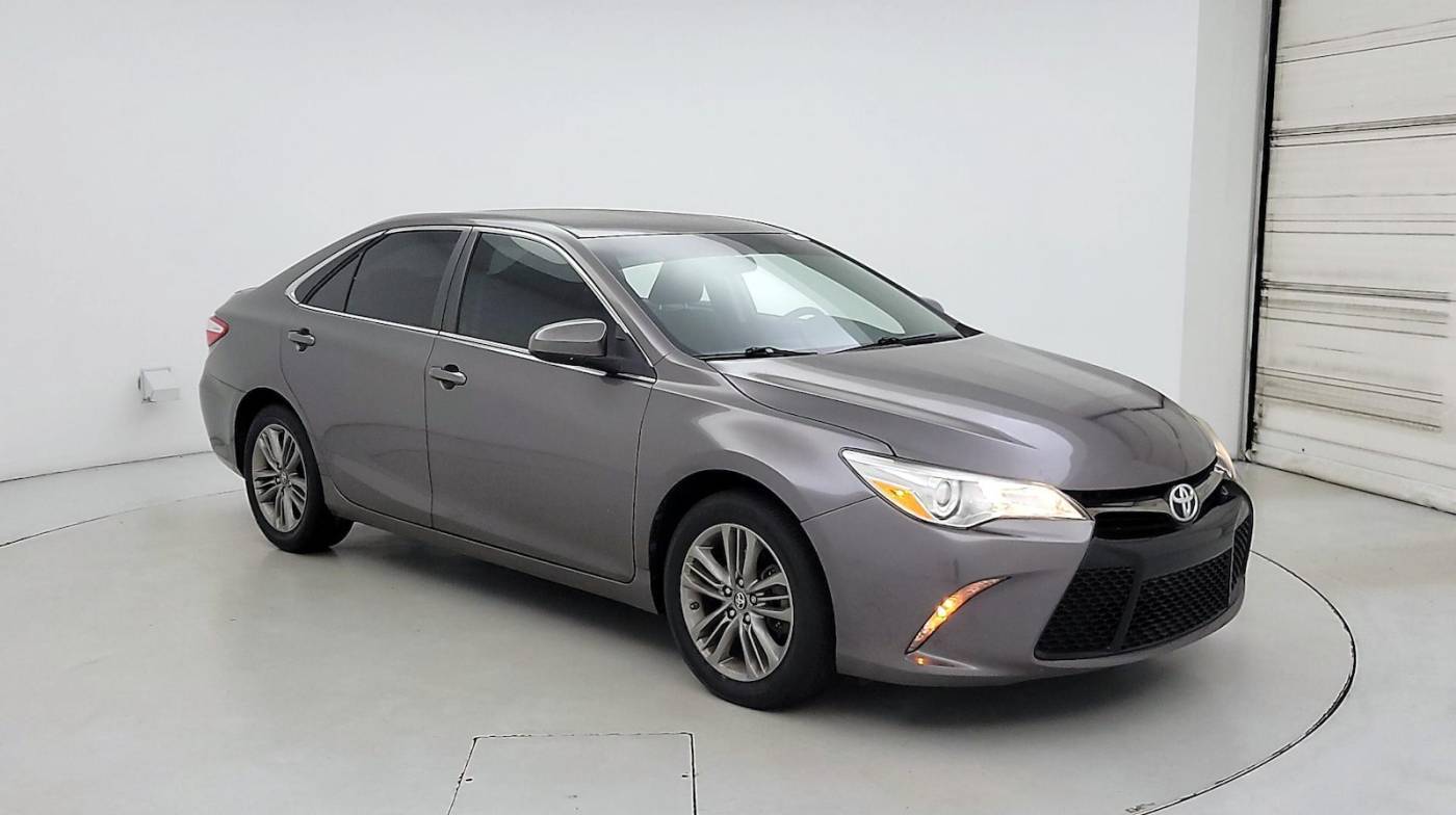 2016 Toyota Camry SE — Sedan — 78,824 mi — Gainesville, FL