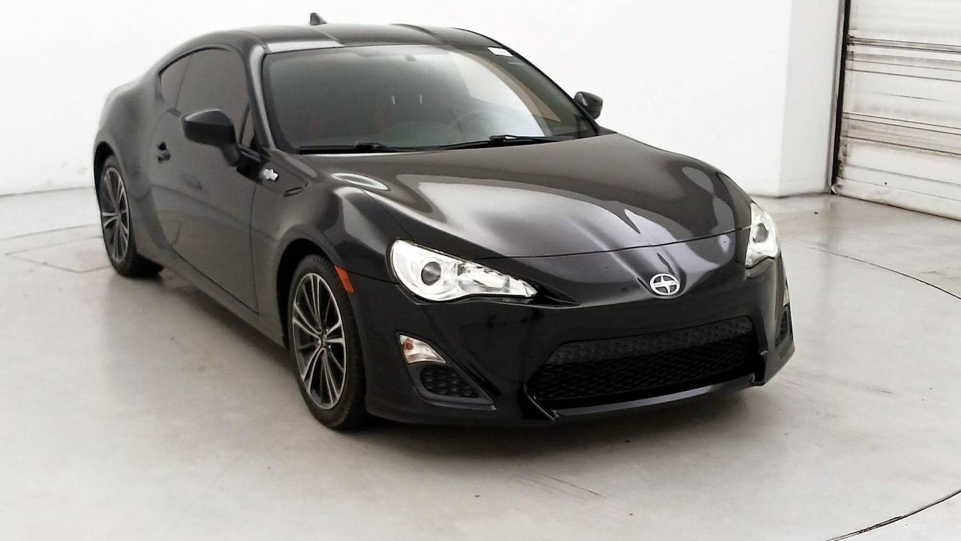 2016 Scion FR-S