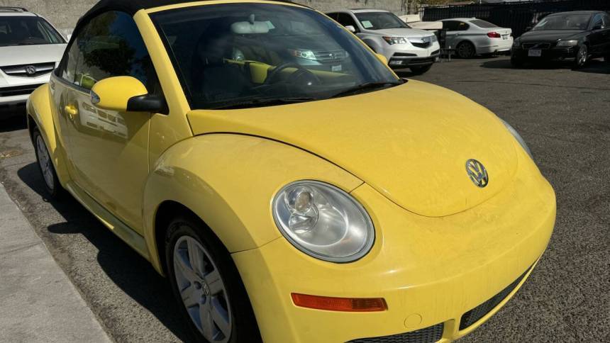 2007 Volkswagen New Beetle Base — Convertible — 103,590 mi — Sacramento, CA