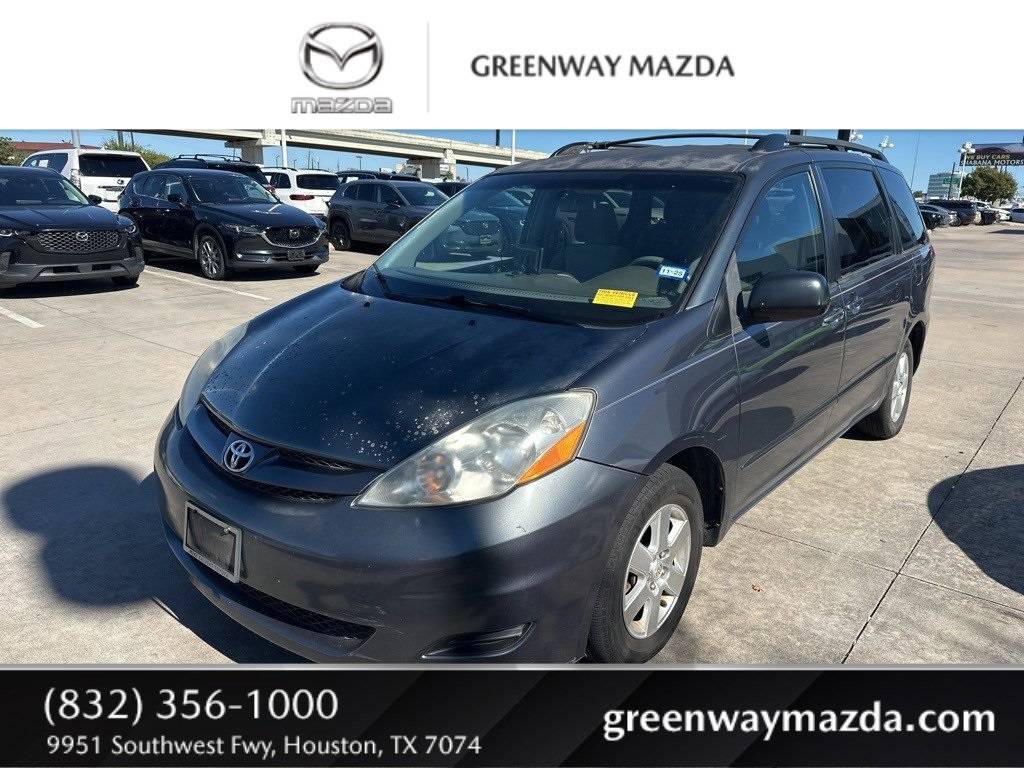 2010 Toyota Sienna CE — Minivan — 65,623 mi — Houston, TX