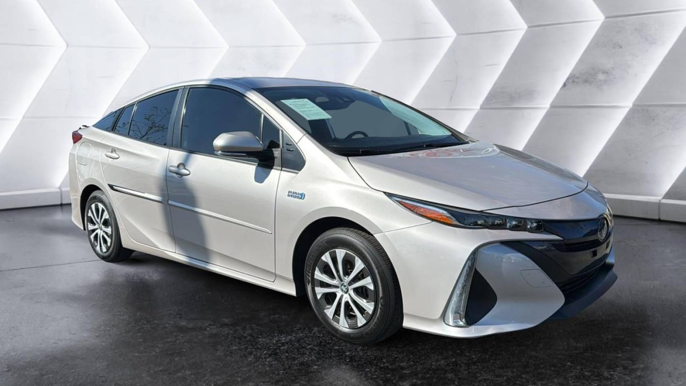 2022 Toyota Prius Prime XLE — Hatchback — 33,000 mi — Mesa, AZ