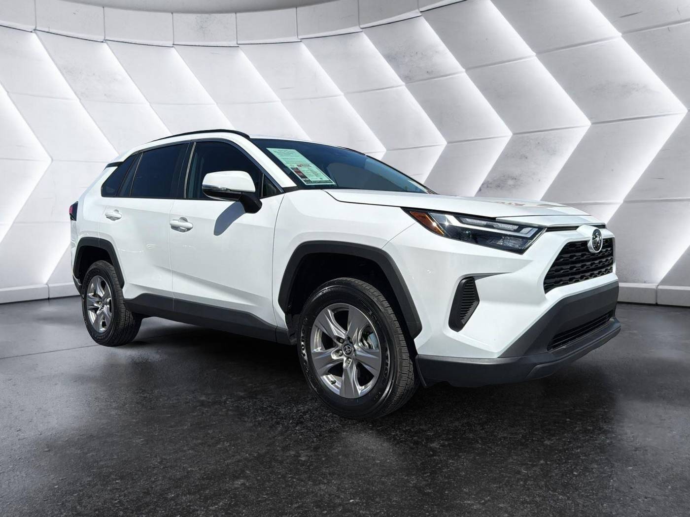 2024 Toyota RAV4 XLE — SUV — 20,829 mi — Mesa, AZ